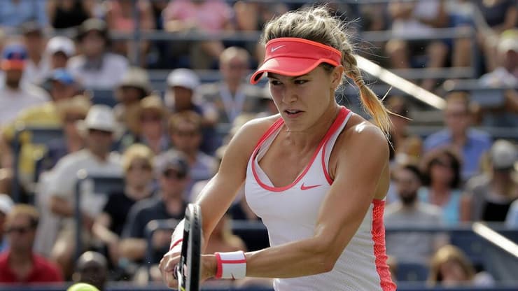 בושאר בימיה כטניסאית (צילום: AP) בושאר בימיה כטניסאית