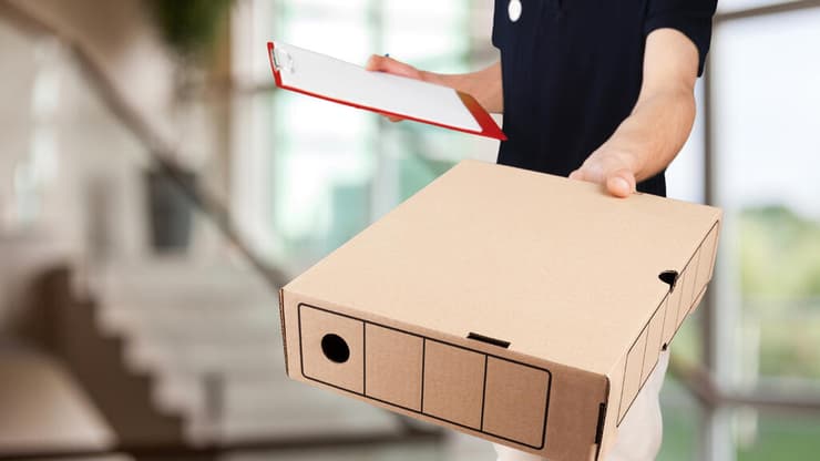 חלוקת חבילות. באוצר טוענים שזה חלק מהמאבק ביוקר המחיה