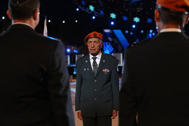 גם בגיל 84 הוא עוד פיקד על הטקס. דוד רוקני