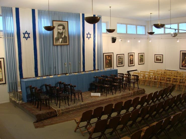 בית העצמאות בימים יפים יותר (באדיבות עיריית תל אביב) בית העצמאות בימים יפים יותר