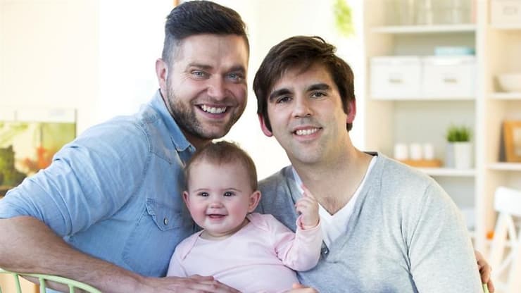 הורות חד מינית. בשלוש השנים האחרונות יש פיק משמעותי בעקבות השינוי לחוק הפונדקאות