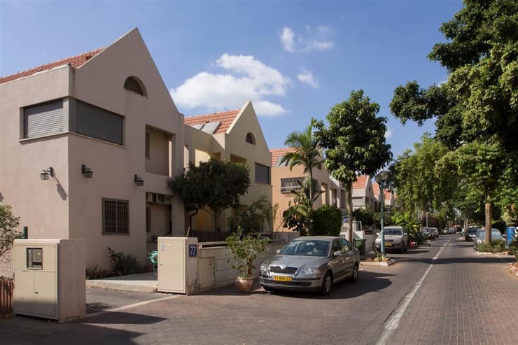 הוד השרון