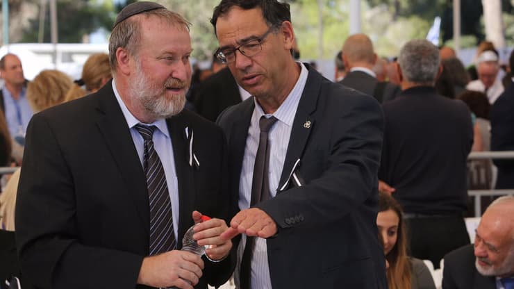 שי ניצן ואביחי מנדלבליט