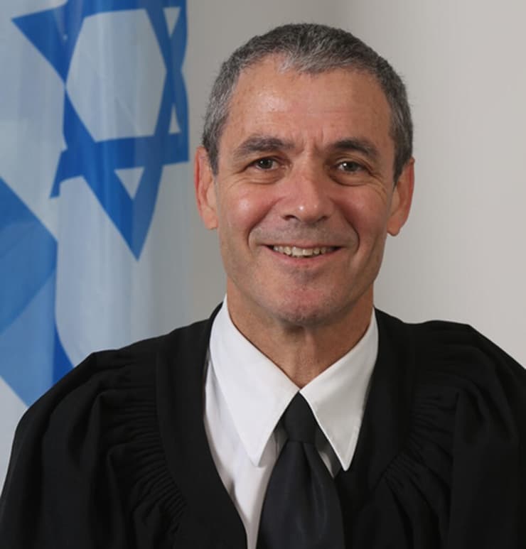 השופט קובי ורדי. "השינוי הפתאומי שחל בעמדת הגורמים המקצועיים נועד לשרת את מטרת העירייה"