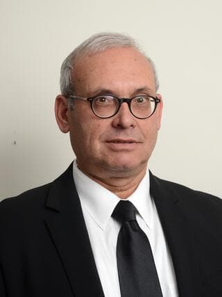עו"ד אורי צפת