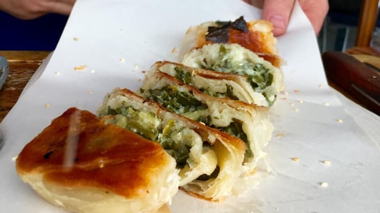 מוקד עלייה לרגל. בכר