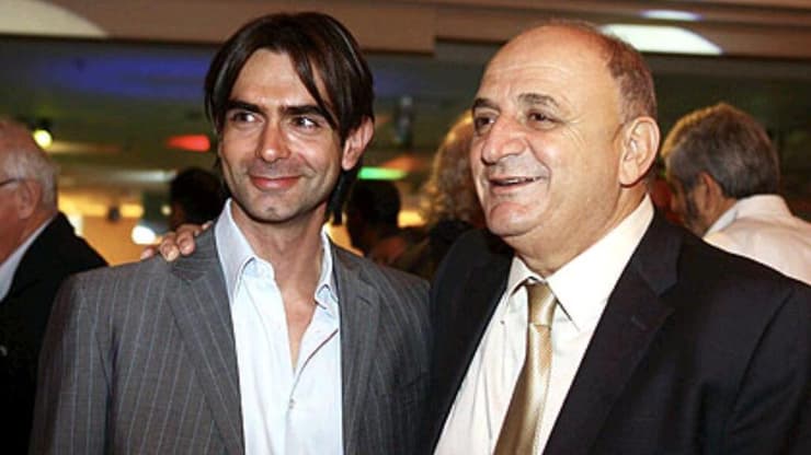 יצחק תשובה, עידן ולס