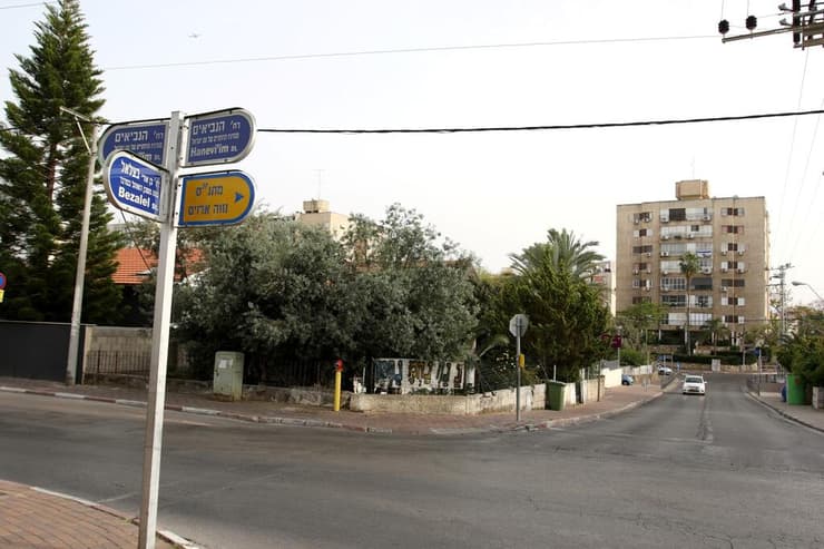 חולון (צילום: אבי מועלם) חולון