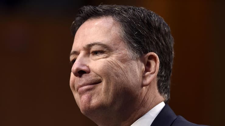 ג'יימס קומי. ראש ה-FBI לשעבר