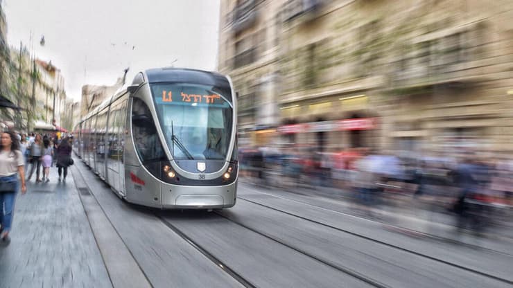 הרכבת הקלה בירושלים (צילום: בנימין ויסמן) הרכבת הקלה בירושלים