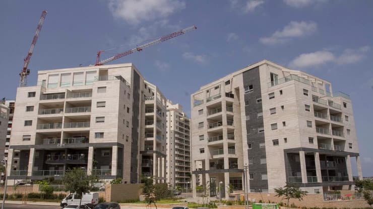 החיוב במס חל לאחר העברת הנכס או רישומו