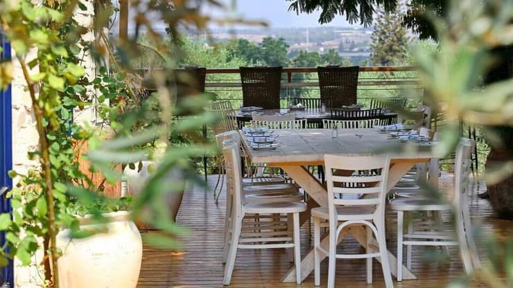 מיקום נדיר. ג'וז ודניאל (צילום: יח"צ) מיקום נדיר. ג'וז ודניאל