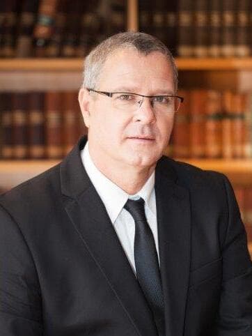 עו"ד רון מייסטר