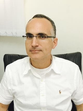 עו"ד עמוס ברכה