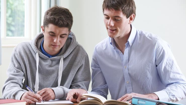 משתמשים הרבה ב-GPT בלימודים? אתם כנראה פחות מצפוניים מחבריכם