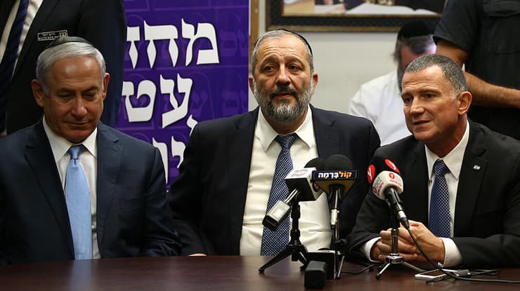 ארכיון. קרבות הבלימה נמשכים בכל ה"חזיתות"