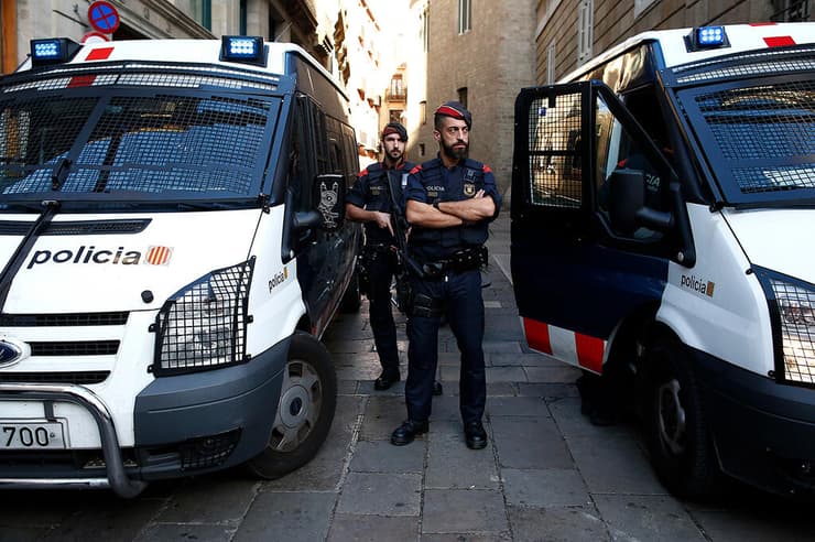 שוטרים בברצלונה