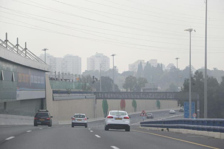זיהום אוויר כבד בתל אביב