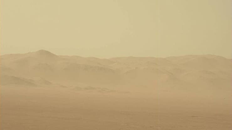 סופת האבק כפי שתועדה על ידי קיוריוסיטי ב-2 ביוני