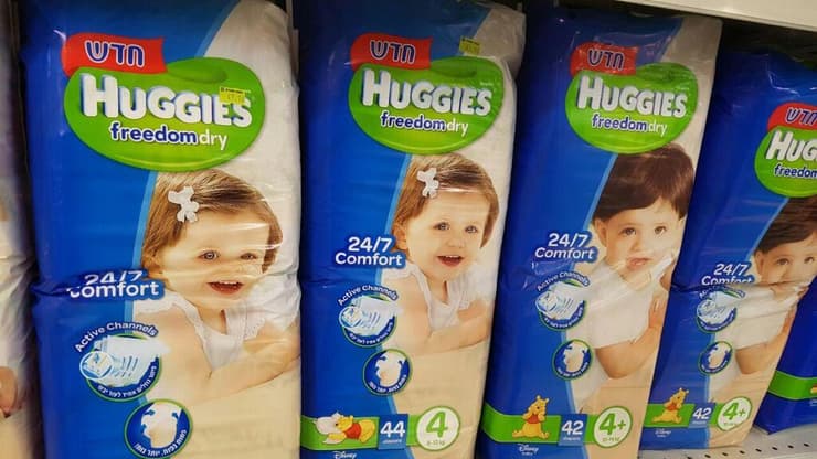 חיתולי האגיס של קימברלי קלארק (צילום: מירב קריסטל) חיתולי האגיס