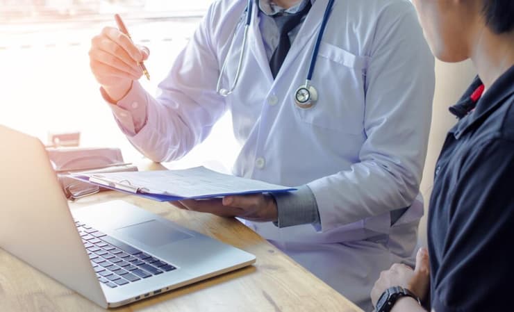 "אנחנו מבינים שיש חיים אחרי שהחולה עוזב את חדר הניתוח, ואחריותנו לוודא שהם יהיו בעלי איכות ומשמעות" (צילום: shutterstock) ייעוץ רפואי