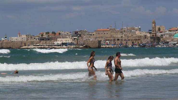 חוף ים ביפו תל אביב