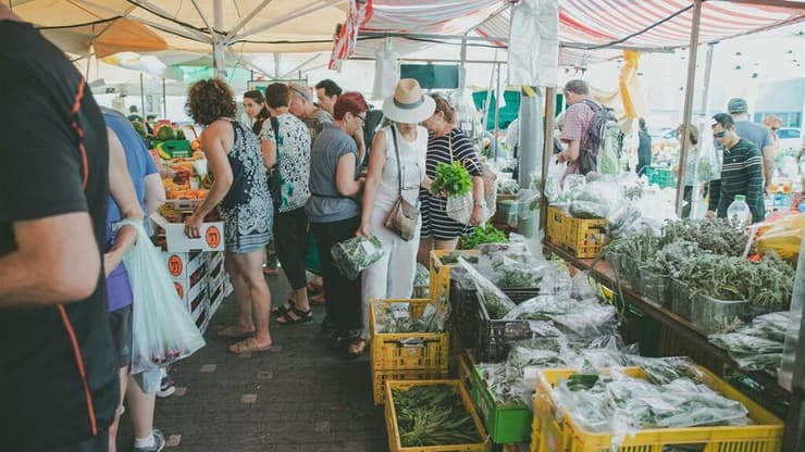 שוק האיכרים בנמל תל אביב