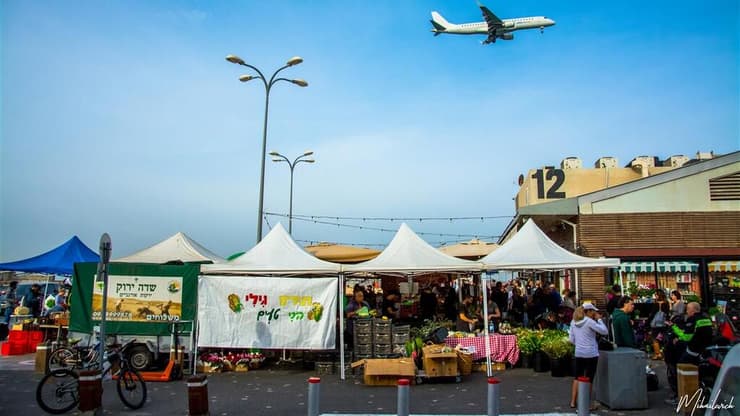  מחליף ידיים.  שוק הנמל