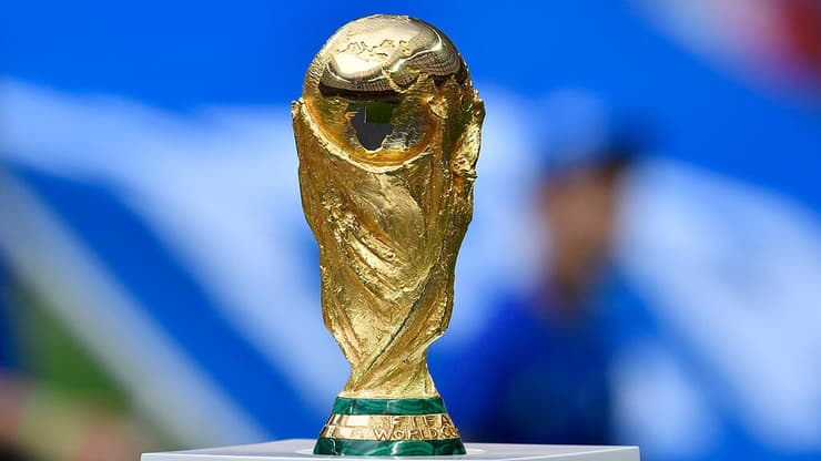 גביע העולם ב-2026 ייערך בארה"ב, קנדה ומקסיקו (צילום: AP) גביע הפרס במונידיאל 2018