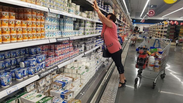 מוצרי חלב (צילום: מירב קריסטל) מוצרי חלב
