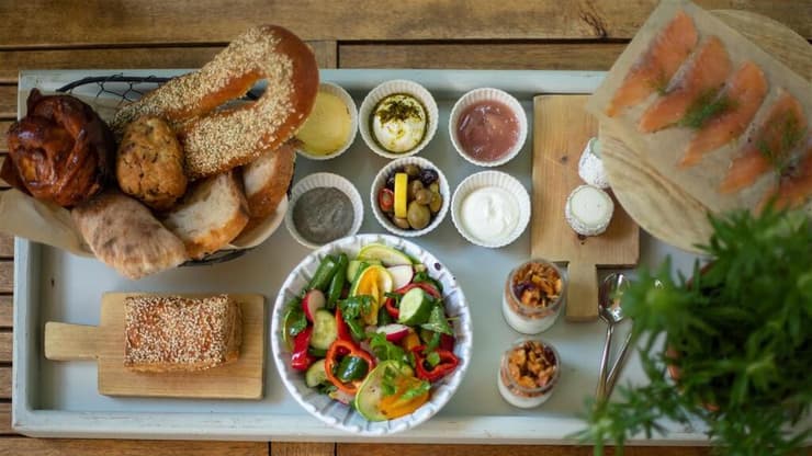   בראנץ' של קלארו