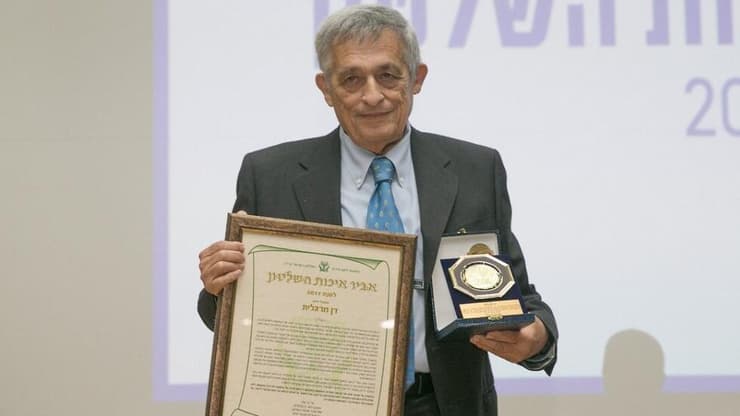 נלחם כלביא במחלת הסרטן. מרגלית (צילום: אוהד צויגנברג) דן מרגלית