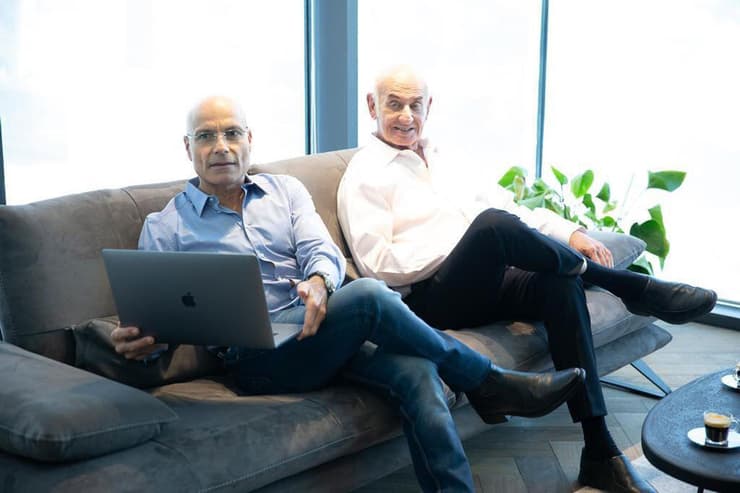 יעקב פרי וצביקה נווה חברת CGI Group פרשת הבחירות בגאורגיה (צילום: ירון ברנר) יעקב פרי וצביקה נווה חברת CGI Group פרשת הבחירות בגאורגיה