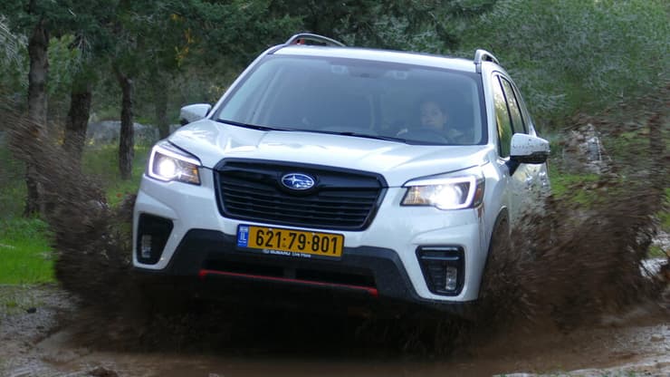 סובארו פורסטר