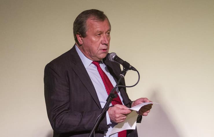 אנטולי ויקטורוב  בטקס השואה הבינלאומי במכון משואה, תל יצחק