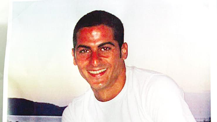 צרפת אילן חלימי צעיר יהודי נרצח התקפה אנטישמית אנטישמיות