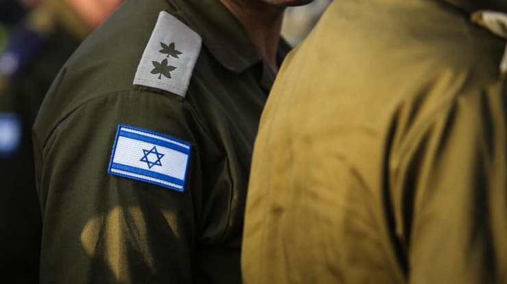 אילוסטרציה חייל חיילים צה"ל קצין סגן-אלוף סגן אלוף סא"ל