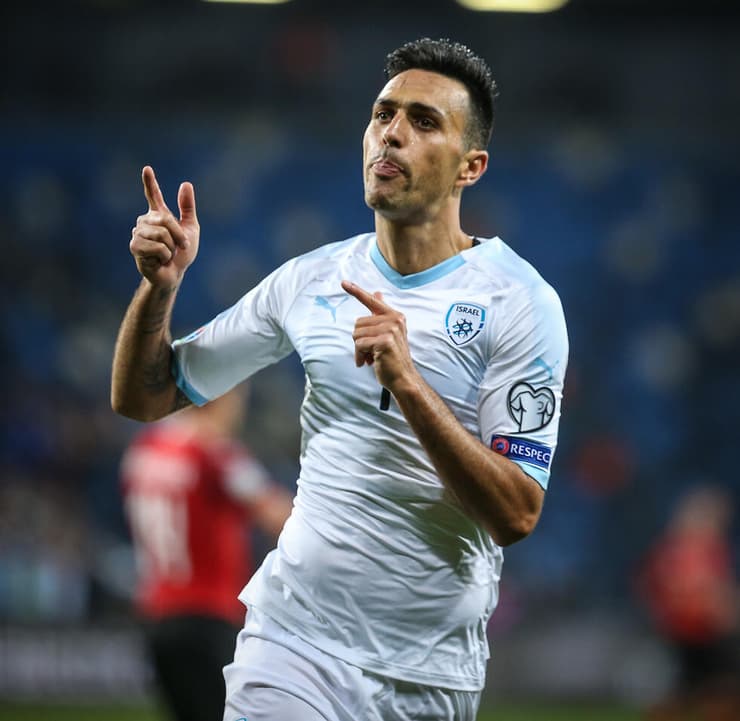 ערן זהבי חוגג