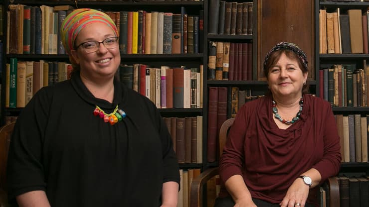 הרבניות שעתרו, שרה סגל כץ ורחל קרן