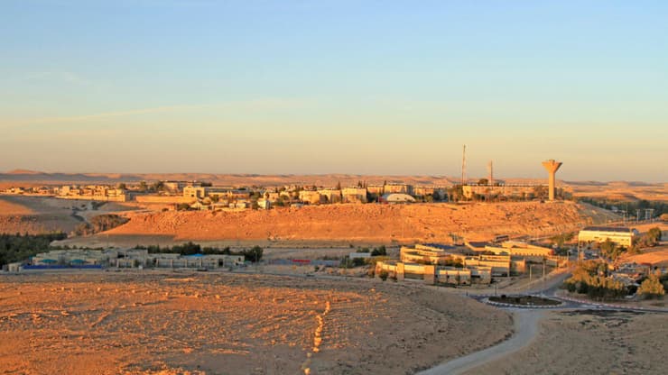 מצפה רמון (צילום: shutterstock) מצפה רמון