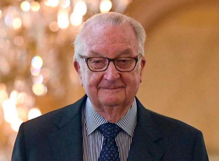 אלברט השני לשעבר מלך בלגיה עם המלכה לשעבר פאולה