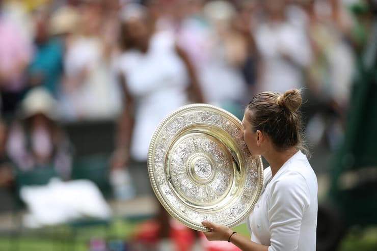 סימונה האלפ ווימבלדון