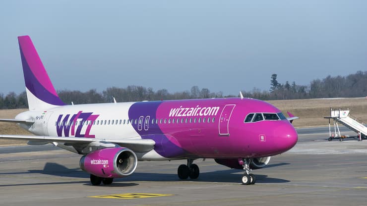 וויזאייר, מרחיבה את הפעילות בישראל (צילום: shutterstock) מטוס וויזאייר