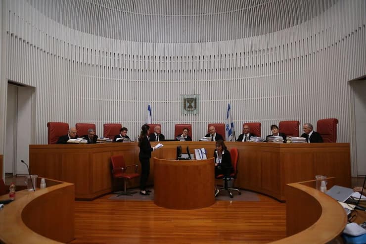 שופטי העליון בדיום ל  עתירה לפסול את עוצמה יהודית 