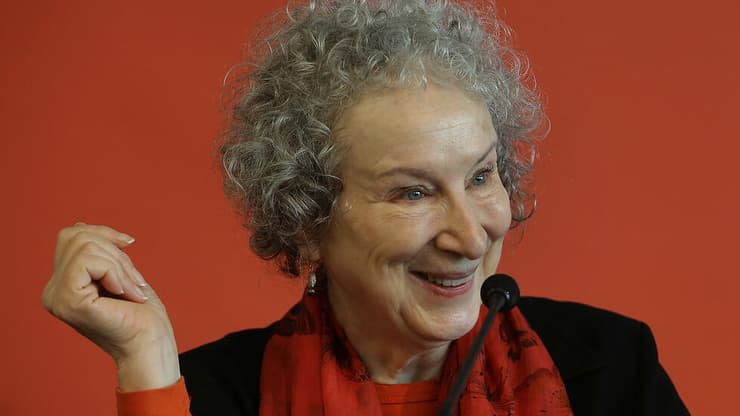 תמונת מרגרט אטווד 