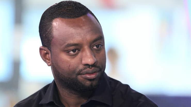 אבי ילאו באולפן ynet