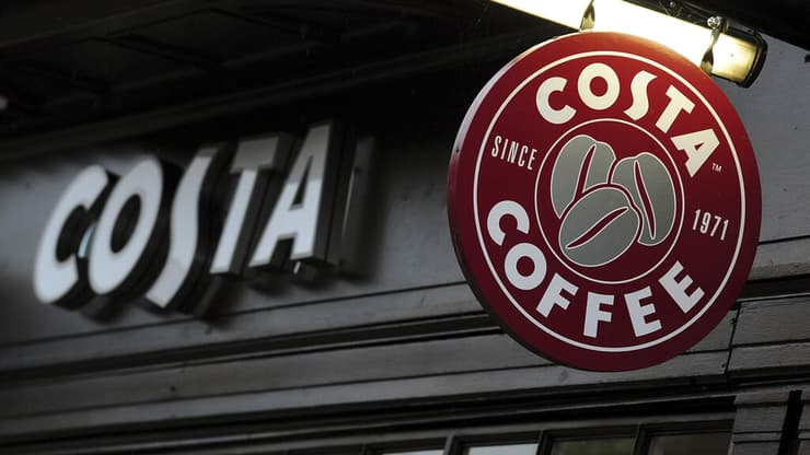 רשת קוסטה (צילום: AP) רשת קוסטה קופי שנרכשה על ידי קוקה קולה