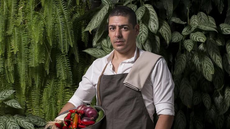 צנוע ואנושי. יוסי שטרית (צילום: יובל חן) תמונת השף יוסי שטרית