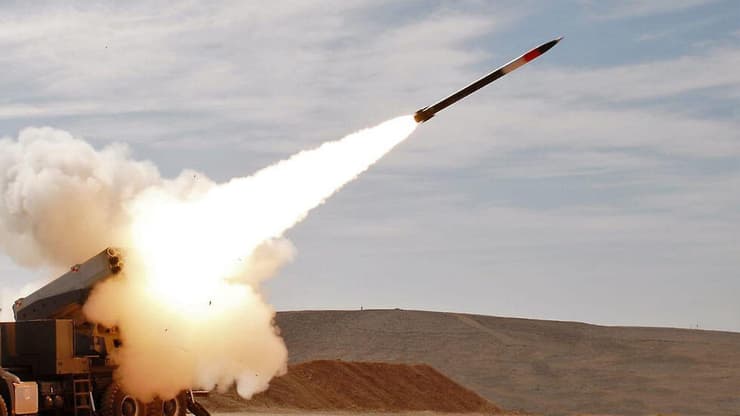 רקטה של אלביט (צילום: אלביט) רקטה של אלביט