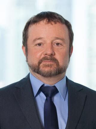 עו"ד אלון סמואל